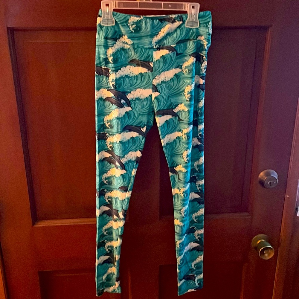 LulaRoe One Size dolphin print leggings. New without tag.